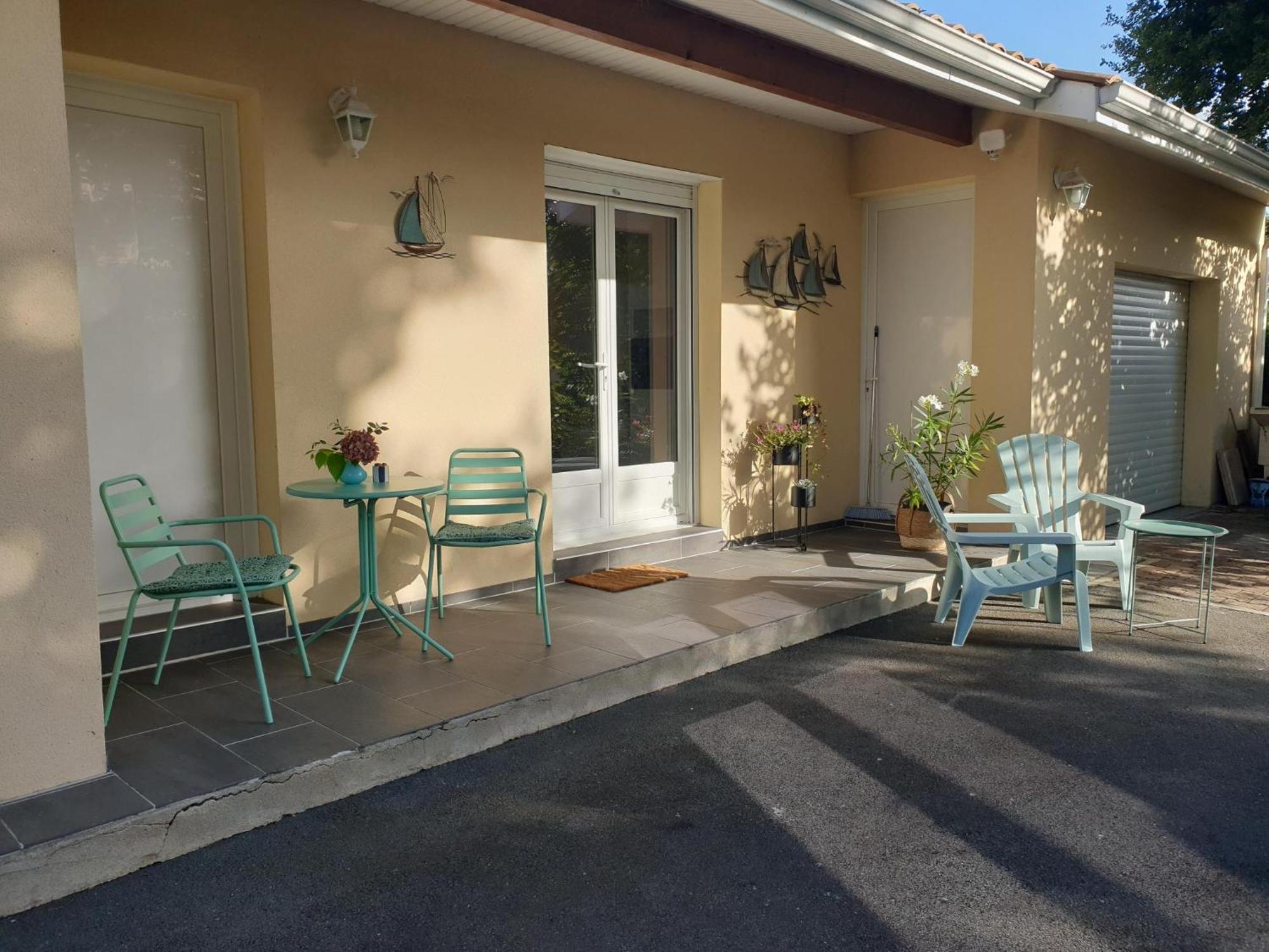 Chez Guillaume Et Bequie Apartment Biganos Exterior foto